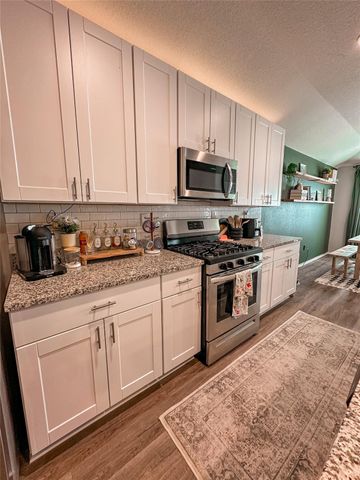 9961 Spring Creek Road, Cleveland, TX 77327