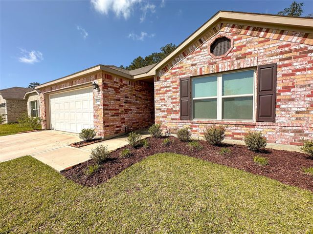 9961 Spring Creek Road, Cleveland, TX 77327