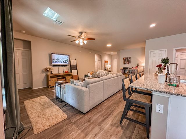 9961 Spring Creek Road, Cleveland, TX 77327