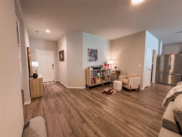 9961 Spring Creek Road, Cleveland, TX 77327