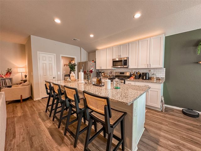 9961 Spring Creek Road, Cleveland, TX 77327