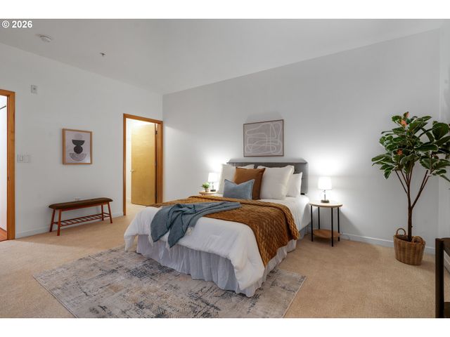 1030 Nw JOHNSON St 201, Portland, OR 97209