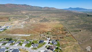 2442 W 1150 N # 1, Tremonton, UT 84337