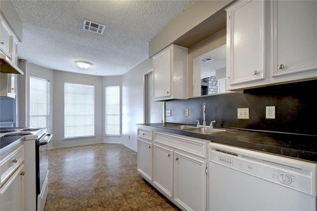 3916 Stoney HL, Round Rock, TX 78681