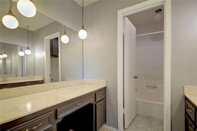 3916 Stoney HL, Round Rock, TX 78681