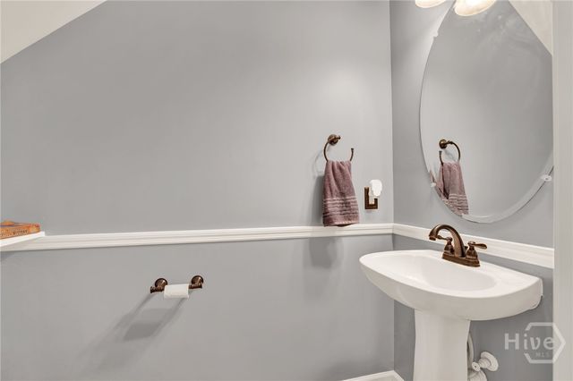 1564 Bradley Blvd, Savannah, GA 31419