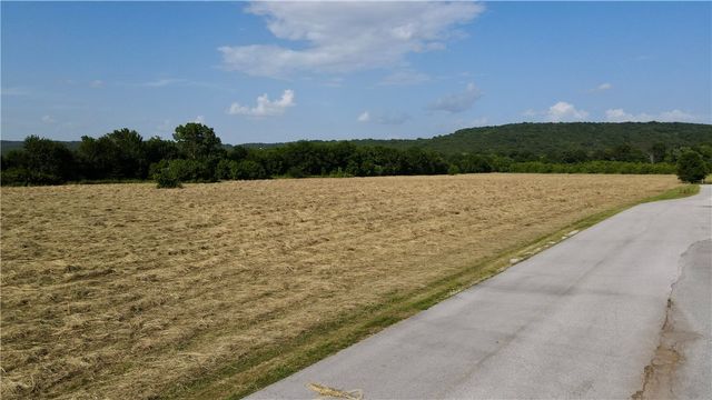 HWY 16 Ar-16, Elkins, AR 72727