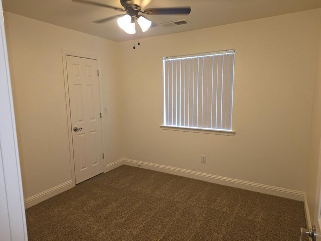 5619 W University Avenue, Fresno, CA 93722