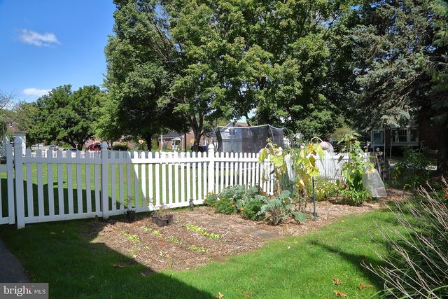 222 N 6TH ST, Denver, PA 17517