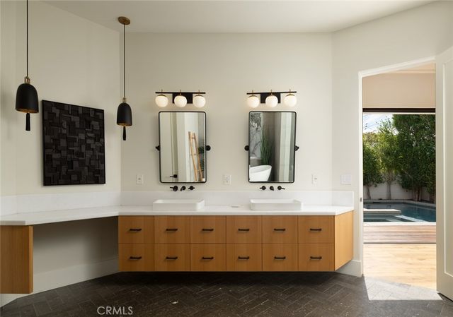 2325 E 16th, Newport Beach, CA 92663