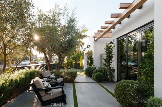 2325 E 16th, Newport Beach, CA 92663