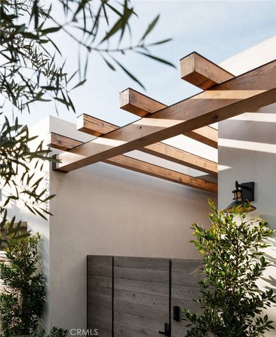 2325 E 16th, Newport Beach, CA 92663