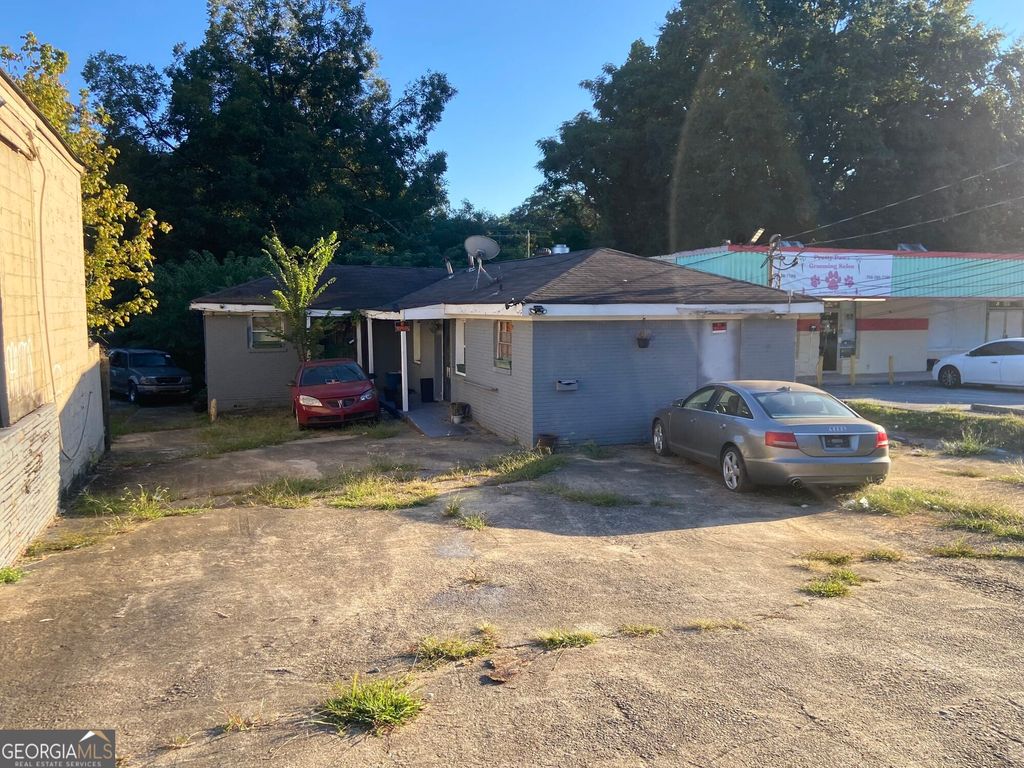 3135/3139 Glenwood Road, Decatur, GA 30032 — exterior
