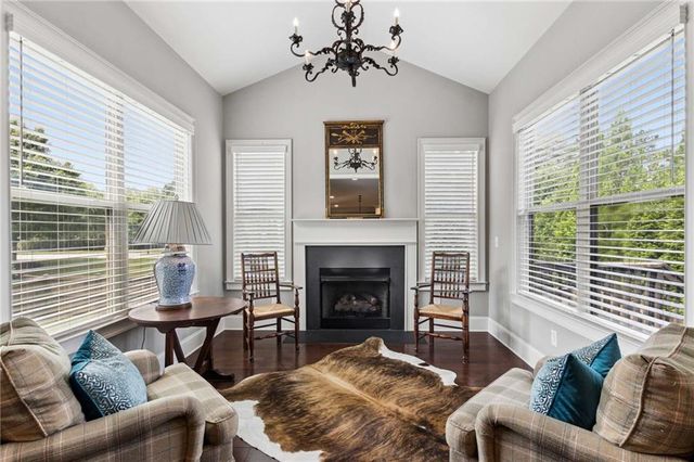 1045 Etris Manor Drive, Roswell, GA 30075