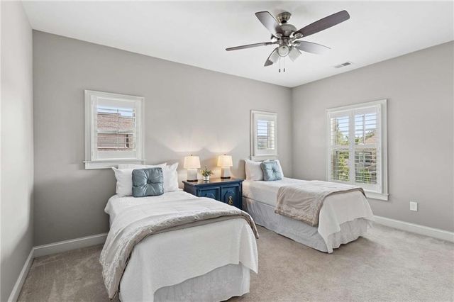 1045 Etris Manor Drive, Roswell, GA 30075
