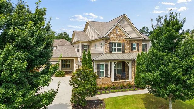 1045 Etris Manor Drive, Roswell, GA 30075