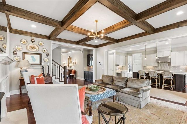 1045 Etris Manor Drive, Roswell, GA 30075