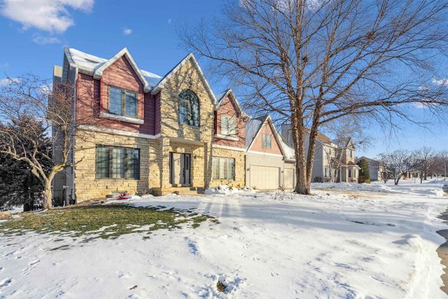 3413 Pheasant Drive, Cedar Falls, IA 50613