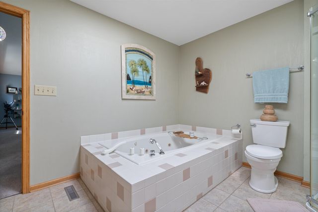 3413 Pheasant Drive, Cedar Falls, IA 50613