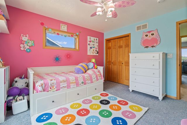 3413 Pheasant Drive, Cedar Falls, IA 50613