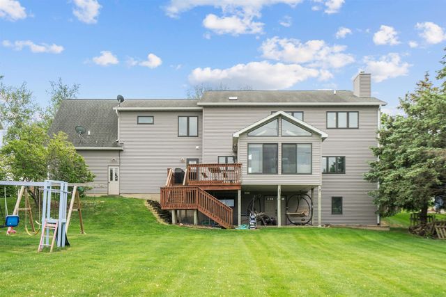 3413 Pheasant Drive, Cedar Falls, IA 50613