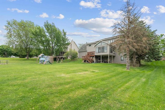 3413 Pheasant Drive, Cedar Falls, IA 50613