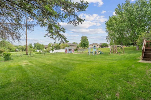 3413 Pheasant Drive, Cedar Falls, IA 50613