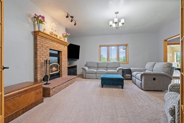 3413 Pheasant Drive, Cedar Falls, IA 50613