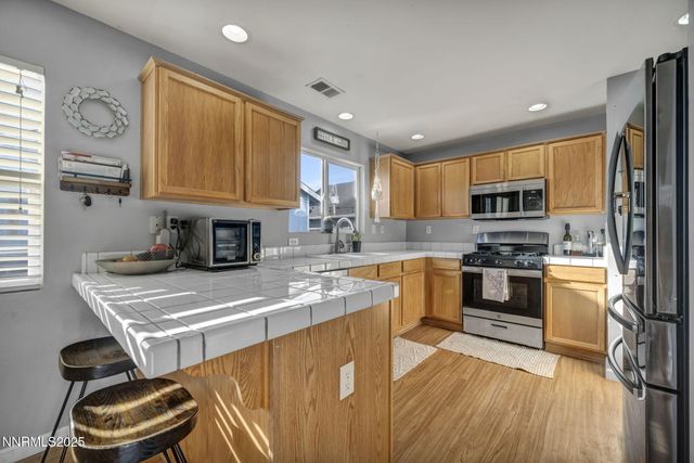 1431 Honey Locust Avenue, Gardnerville, NV 89410