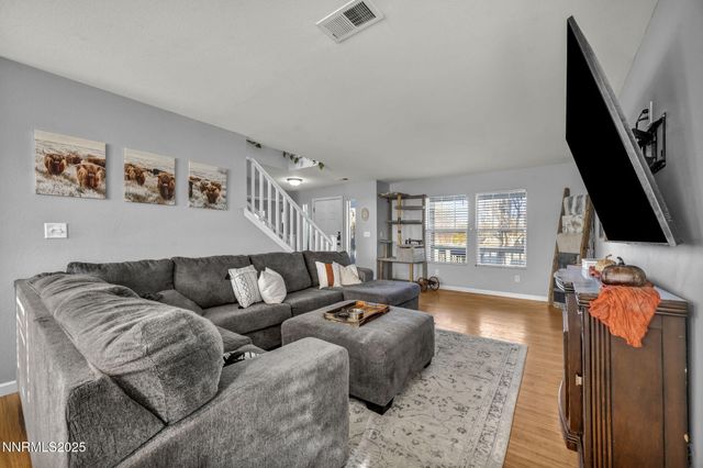 1431 Honey Locust Avenue, Gardnerville, NV 89410