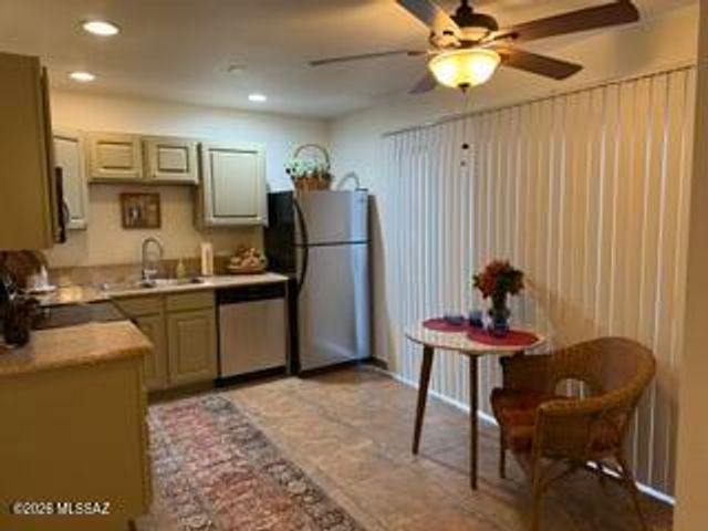 2950 N Alvernon Way Apt 3103, Tucson, AZ 85712