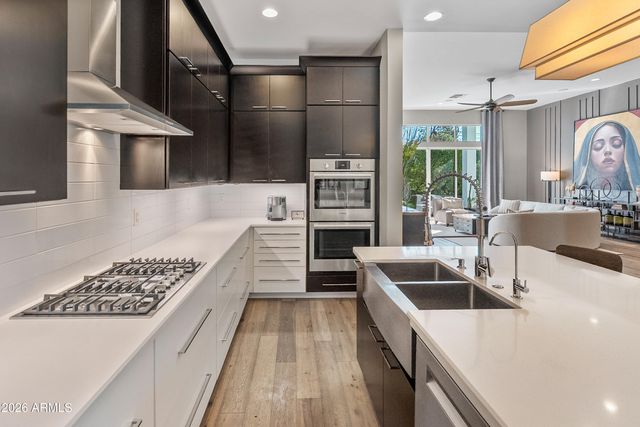 4445 N 29TH Place, Phoenix, AZ 85016