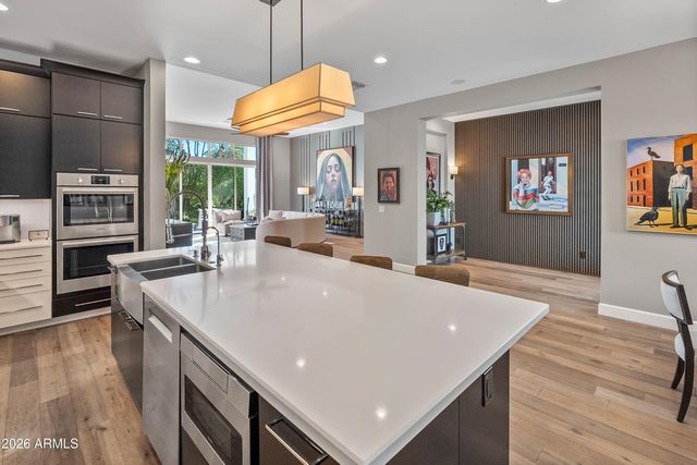 4445 N 29TH Place, Phoenix, AZ 85016