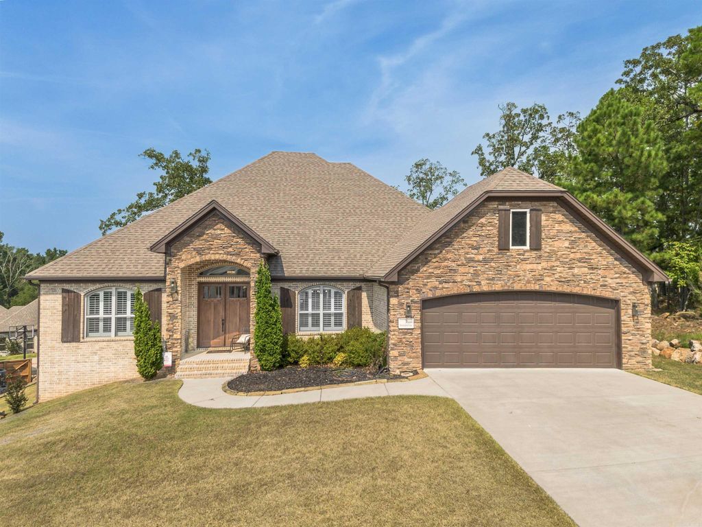 3 Mockingbird Lane, Maumelle, AR 72113