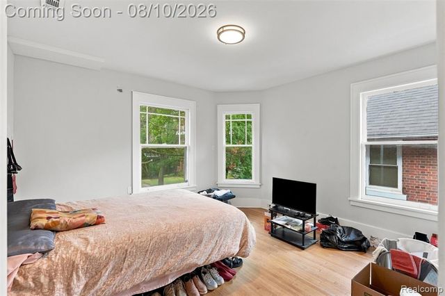 2400 Edison, Detroit, MI 48206