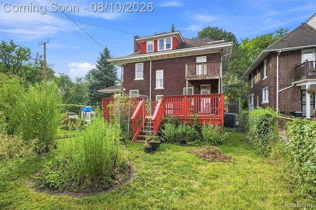 2400 Edison, Detroit, MI 48206