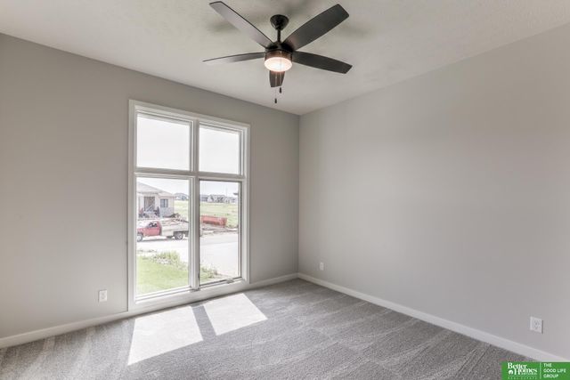 5708 N 198th Street, Elkhorn, NE 68022