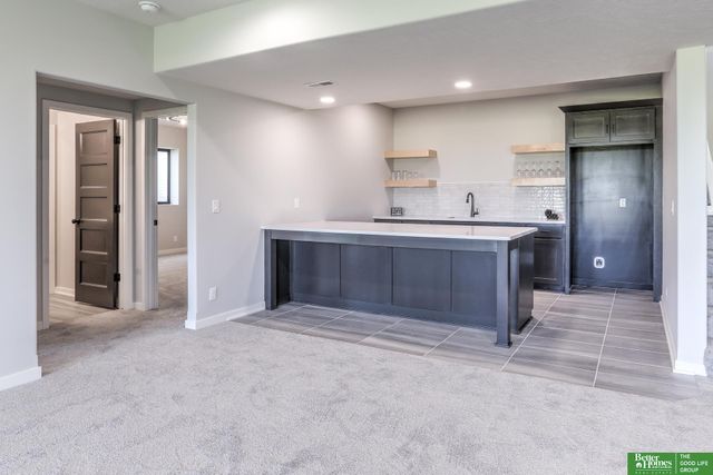 5708 N 198th Street, Elkhorn, NE 68022