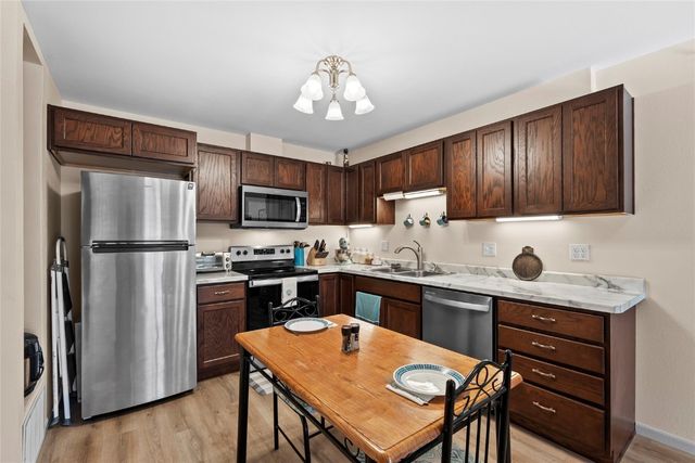 604 Kimberlite Street, Tiffin, IA 52340