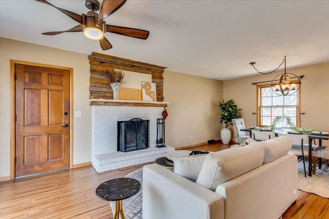 8114 E Willowbrook, Wichita, KS 67207