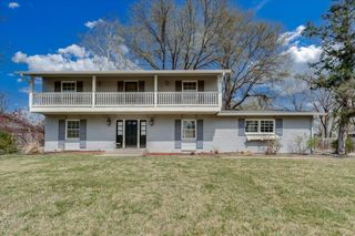 8114 E Willowbrook, Wichita, KS 67207