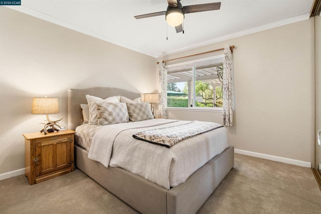 614 Thornhill Rd, Danville, CA 94526