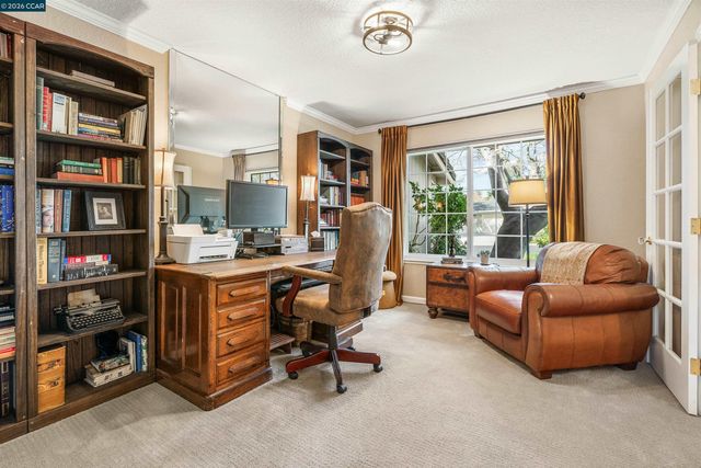 614 Thornhill Rd, Danville, CA 94526