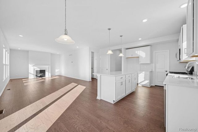 27151 Gallop Way, Saline Township, MI 48176