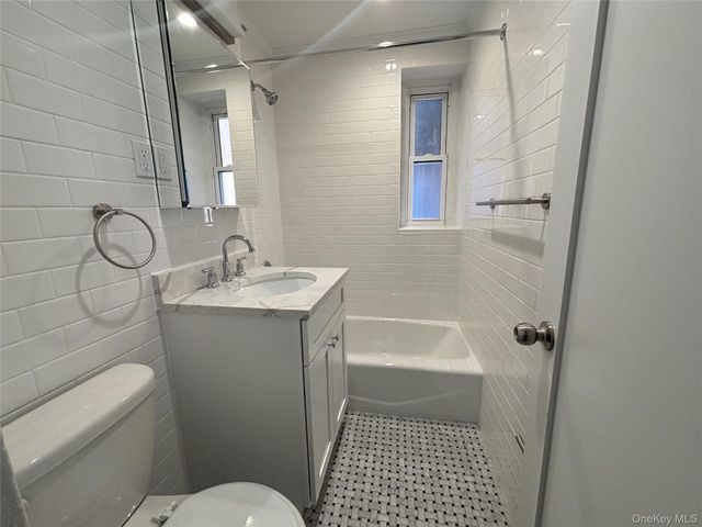 110 Draper Lane SS6, Dobbs Ferry, NY 10522