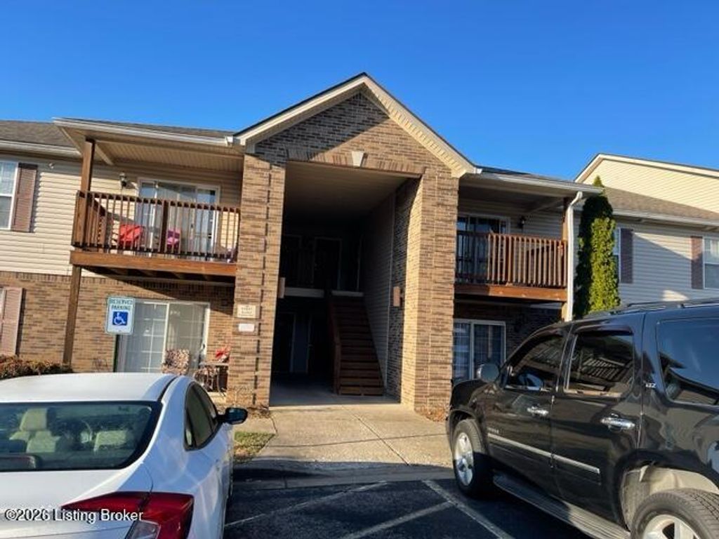 11917 Tazwell Dr APT 2, Louisville, KY 40245