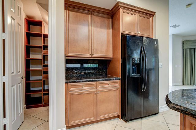 670 Edgebrook Lane, West Palm Beach, FL 33411