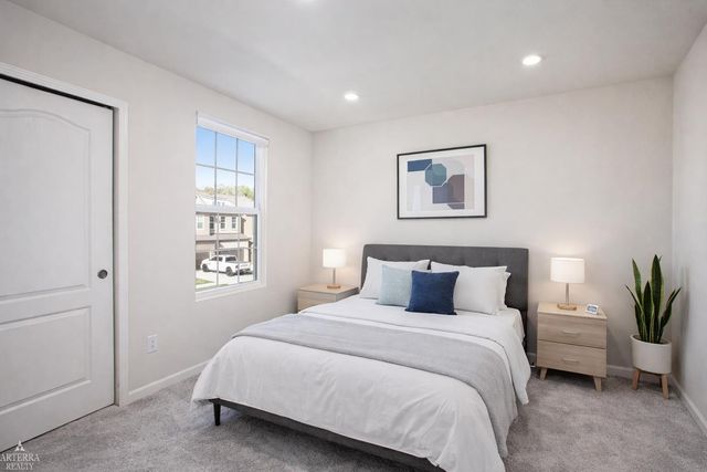 526 Addison Circle, Commerce Twp, MI 48390