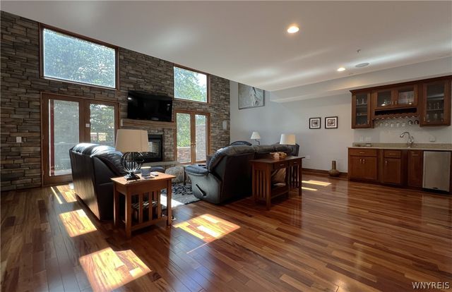 13 Ellicottvillas, Ellicottville, NY 14731