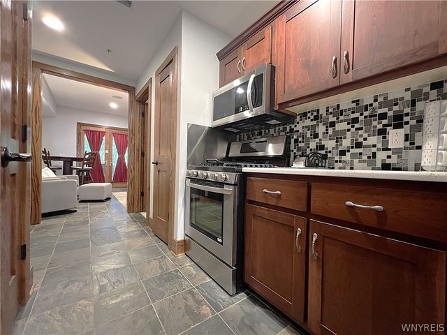 13 Ellicottvillas, Ellicottville, NY 14731